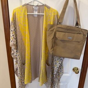 SET! Susan Graver 1X Beige Floral Kimono + Baggallini Beige Travel Shoulder Bag
